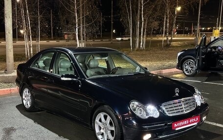 Mercedes-Benz C-Класс, 2001 год, 480 000 рублей, 4 фотография