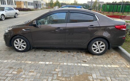 KIA Rio III рестайлинг, 2017 год, 960 000 рублей, 3 фотография