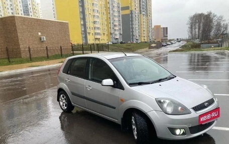Ford Fiesta, 2008 год, 520 000 рублей, 3 фотография