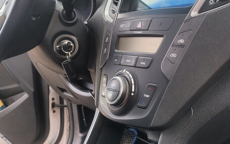 Hyundai Santa Fe III рестайлинг, 2014 год, 1 750 000 рублей, 12 фотография