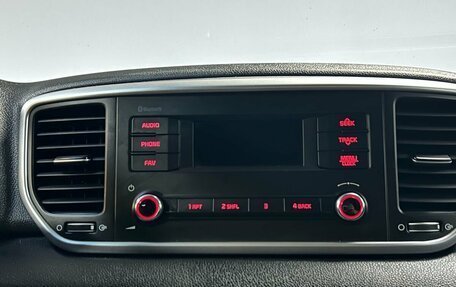 KIA Sportage IV рестайлинг, 2018 год, 1 863 000 рублей, 20 фотография