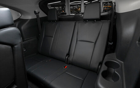 Toyota Highlander, 2025 год, 6 400 000 рублей, 16 фотография