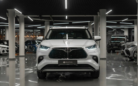 Toyota Highlander, 2025 год, 6 400 000 рублей, 3 фотография