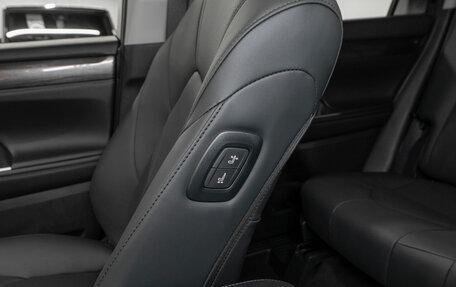 Toyota Highlander, 2025 год, 6 400 000 рублей, 25 фотография