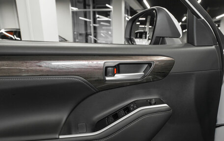 Toyota Highlander, 2025 год, 6 400 000 рублей, 23 фотография
