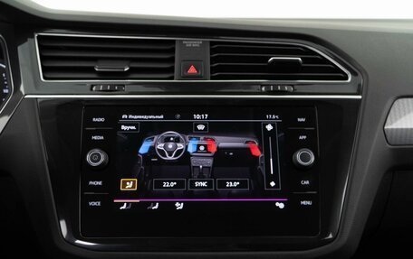 Volkswagen Tiguan II, 2021 год, 3 447 077 рублей, 21 фотография