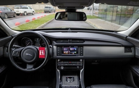 Jaguar XF II, 2016 год, 2 599 000 рублей, 10 фотография