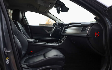 Jaguar XF II, 2016 год, 2 599 000 рублей, 29 фотография