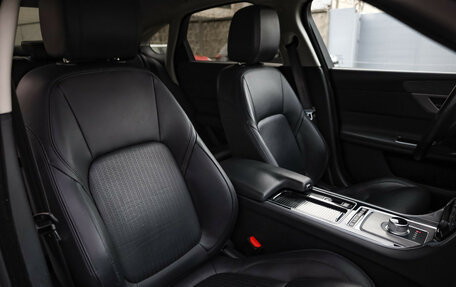 Jaguar XF II, 2016 год, 2 599 000 рублей, 28 фотография