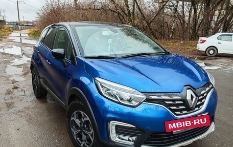 Renault Kaptur I рестайлинг, 2020 год, 1 650 000 рублей, 2 фотография