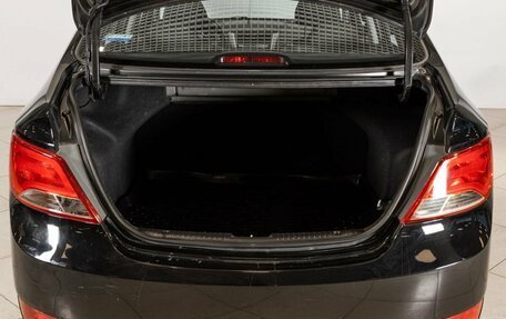 Hyundai Solaris II рестайлинг, 2015 год, 1 065 000 рублей, 13 фотография