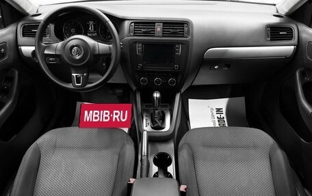 Volkswagen Jetta VI, 2012 год, 1 295 000 рублей, 11 фотография