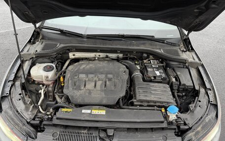 Volkswagen Golf GTI, 2021 год, 3 700 000 рублей, 10 фотография