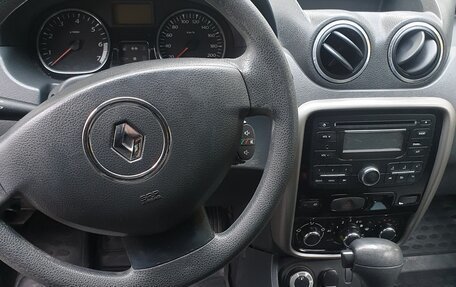 Renault Duster I рестайлинг, 2014 год, 795 000 рублей, 3 фотография