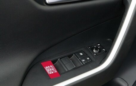 Toyota RAV4, 2020 год, 3 474 444 рублей, 12 фотография