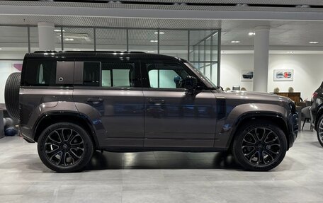 Land Rover Defender II, 2025 год, 28 875 000 рублей, 5 фотография