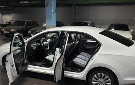 Skoda Rapid I, 2017 год, 1 330 000 рублей, 7 фотография