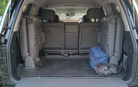 Toyota Land Cruiser 200, 2010 год, 2 950 000 рублей, 15 фотография