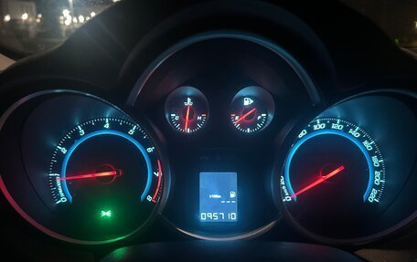 Chevrolet Cruze II, 2012 год, 640 000 рублей, 7 фотография