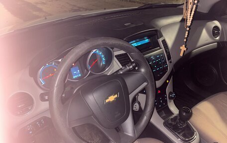 Chevrolet Cruze II, 2012 год, 640 000 рублей, 6 фотография