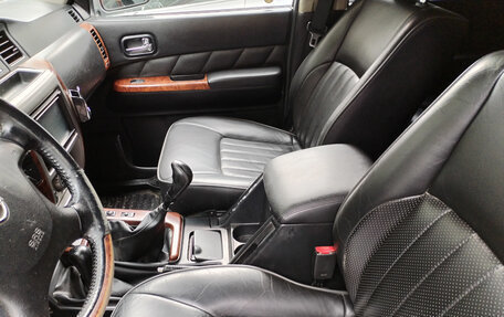 Nissan Patrol, 2005 год, 2 000 000 рублей, 10 фотография