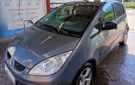 Mitsubishi Colt VI рестайлинг, 2007 год, 240 000 рублей, 1 фотография