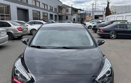 Hyundai i40 I рестайлинг, 2015 год, 1 580 000 рублей, 2 фотография