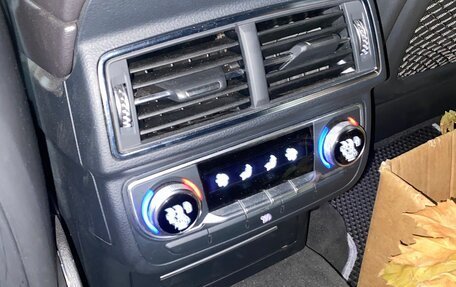 Audi Q7, 2015 год, 4 050 000 рублей, 8 фотография