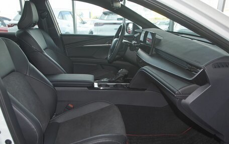 Toyota Camry, 2024 год, 4 699 900 рублей, 17 фотография