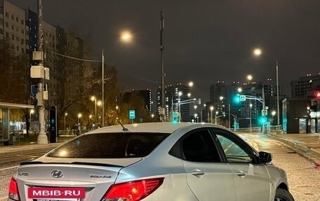 Hyundai Solaris II рестайлинг, 2016 год, 780 000 рублей, 3 фотография