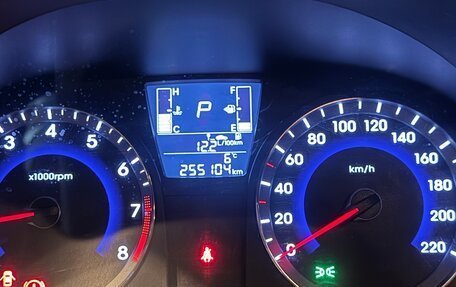 Hyundai Solaris II рестайлинг, 2016 год, 780 000 рублей, 5 фотография