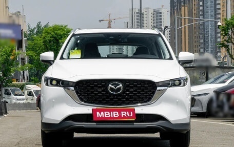 Mazda CX-5 II, 2025 год, 2 350 000 рублей, 2 фотография