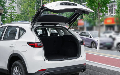 Mazda CX-5 II, 2025 год, 2 350 000 рублей, 22 фотография