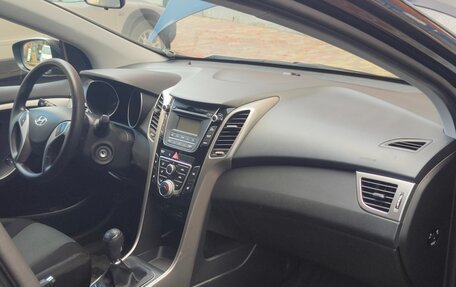 Hyundai i30 II рестайлинг, 2015 год, 1 340 000 рублей, 18 фотография