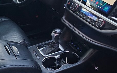 Toyota Highlander III, 2014 год, 3 350 000 рублей, 19 фотография