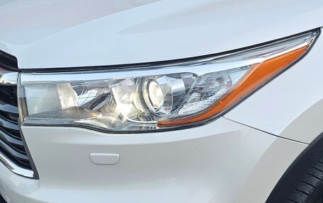 Toyota Highlander III, 2014 год, 3 350 000 рублей, 10 фотография