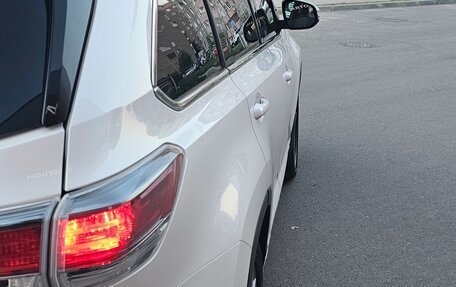 Toyota Highlander III, 2014 год, 3 350 000 рублей, 7 фотография