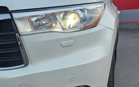 Toyota Highlander III, 2014 год, 3 350 000 рублей, 9 фотография