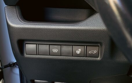 Toyota RAV4, 2019 год, 3 280 000 рублей, 18 фотография