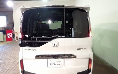 Honda Stepwgn IV, 2021 год, 2 150 000 рублей, 5 фотография