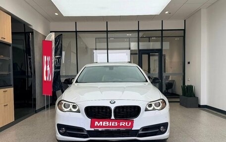 BMW 5 серия, 2014 год, 1 780 000 рублей, 3 фотография