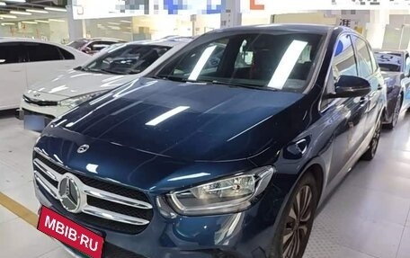 Mercedes-Benz B-Класс, 2022 год, 1 745 250 рублей, 1 фотография