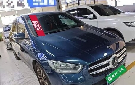 Mercedes-Benz B-Класс, 2022 год, 1 745 250 рублей, 3 фотография