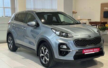 KIA Sportage IV рестайлинг, 2019 год, 2 099 000 рублей, 3 фотография