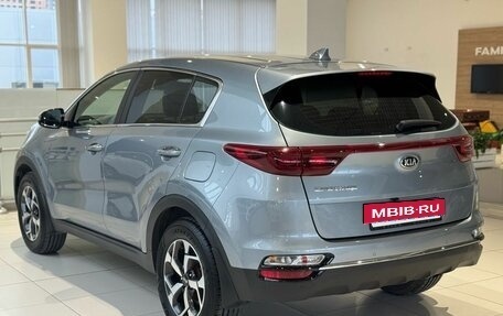 KIA Sportage IV рестайлинг, 2019 год, 2 099 000 рублей, 6 фотография