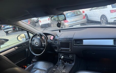 Volkswagen Touareg III, 2013 год, 2 049 000 рублей, 3 фотография