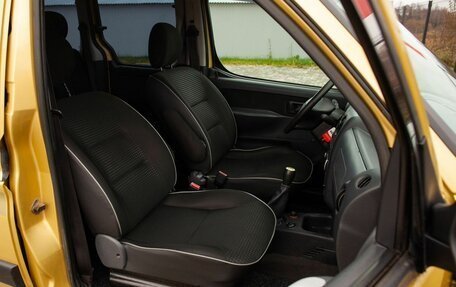 Peugeot Partner II рестайлинг 2, 2006 год, 445 000 рублей, 29 фотография