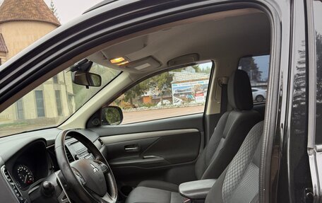 Mitsubishi Outlander III рестайлинг 3, 2012 год, 1 180 000 рублей, 7 фотография