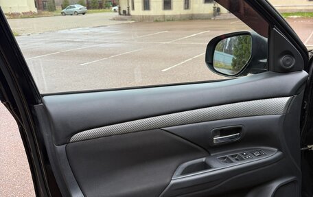 Mitsubishi Outlander III рестайлинг 3, 2012 год, 1 180 000 рублей, 6 фотография