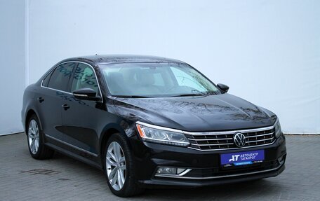 Volkswagen Passat B8 рестайлинг, 2016 год, 1 699 000 рублей, 3 фотография